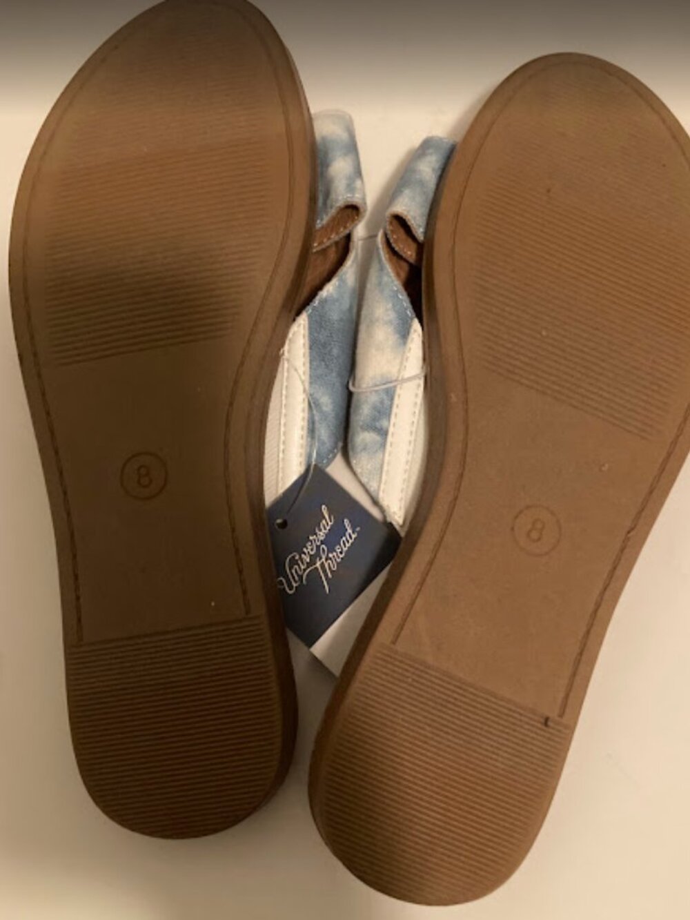 Universal Thread Sandals 8 - Picture 3 of 4